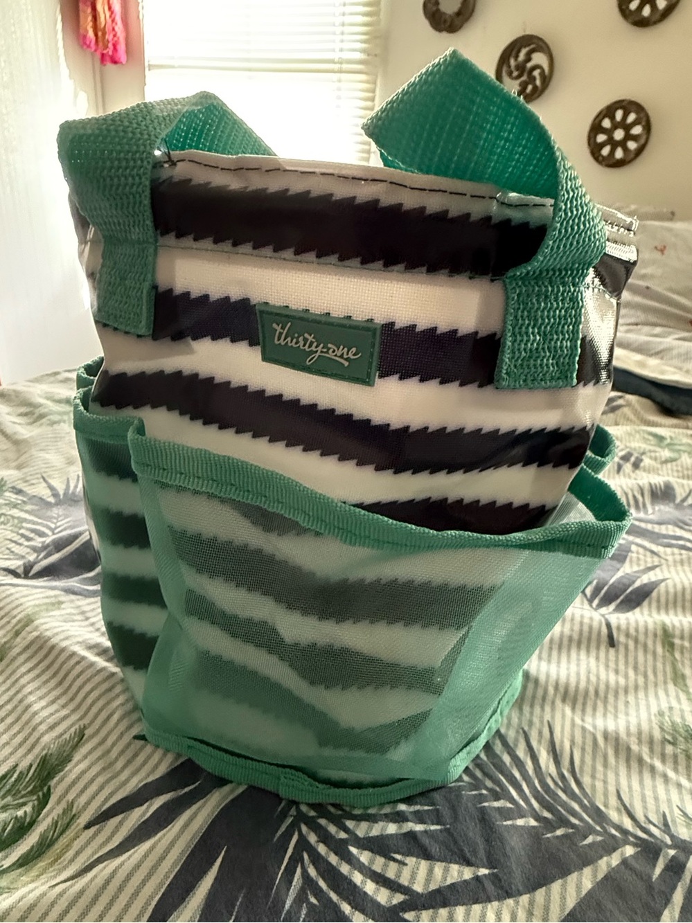Thirty-One Shower Power Round About Caddy Navy & White w/ Teal